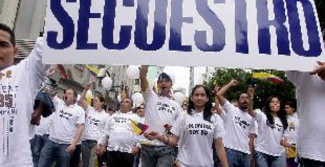 Los familiares de los rehenes de las FARC insisten en una salida negociada al conflicto