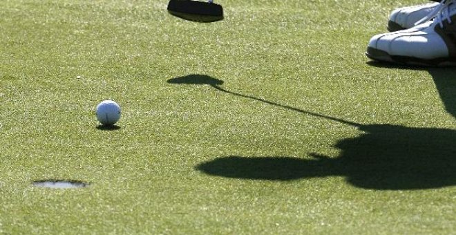 Lowery vence en el desempate a Singh y gana el Pebble Beach de golf, tras ocho años de sequía