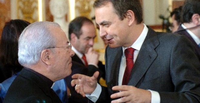 Zapatero y el nuncio cenan hoy para intentar normalizar las relaciones