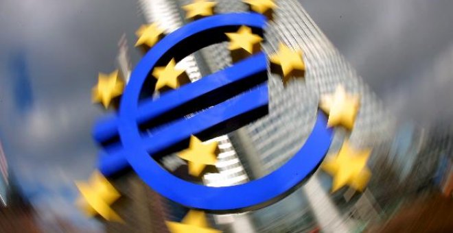 Euro oscila por encima 1,47 dólares y alcanza nivel más alto en dos semanas