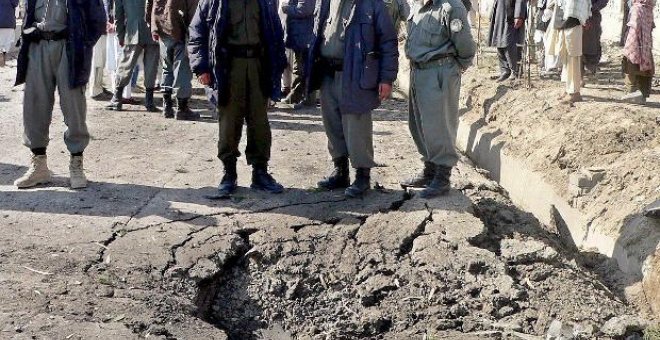 Mueren tres policías en un atentado en el sur de Afganistán