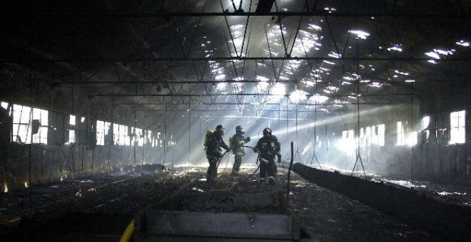 Abrasados 10.700 pollos por un incendio en una nave en La Luisiana (Sevilla)