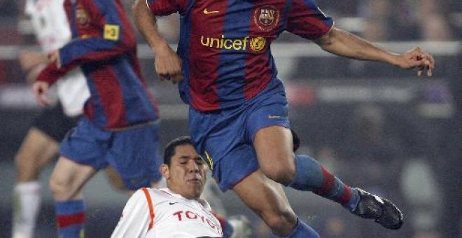 1-1. Villa asestó un nuevo bofetón al Barça, pero Xavi empató en el añadido