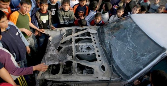 Dos civiles palestinos mueren en nuevo ataque aéreo israelí en Gaza