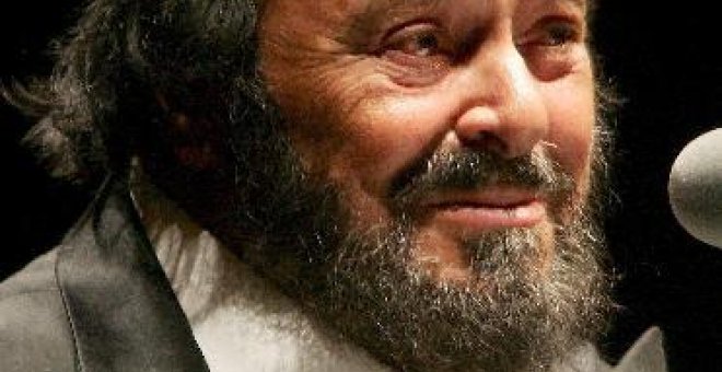 Apartamentos, trajes, y también deudas en el testamento de Pavarotti