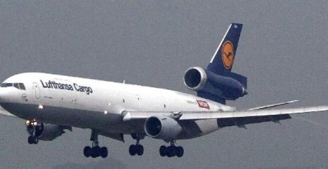 Un piloto de Lufthansa evitó un accidente y se erigió en héroe frente al ciclón "Emma"