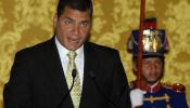 La canciller de Ecuador reúne a diplomáticos para explicar el conflicto con Colombia