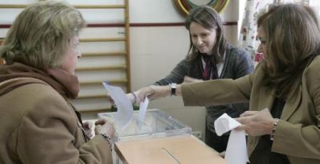 Zapatero y Rajoy llaman al voto por la fortaleza y el futuro de España