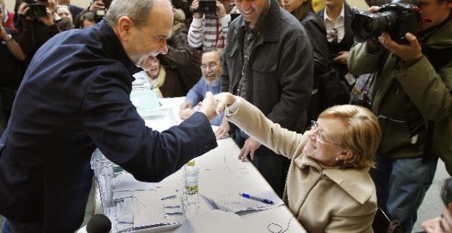 La participación a las 18.00 horas es del 59,55 por ciento, 3,6 puntos menos que en 2004