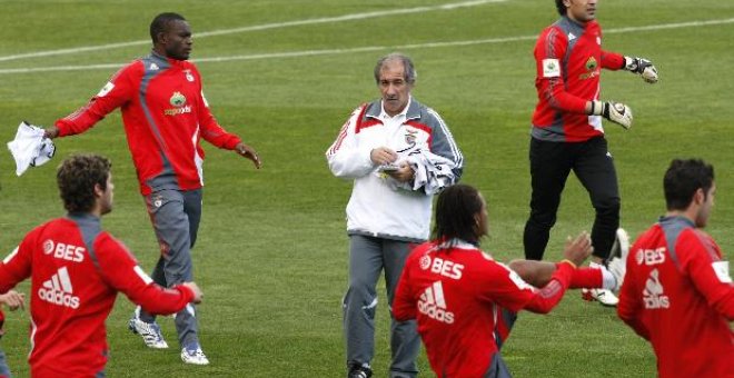 Chalana apuntala al Benfica con una apuesta ofensiva y ensaya los penaltis