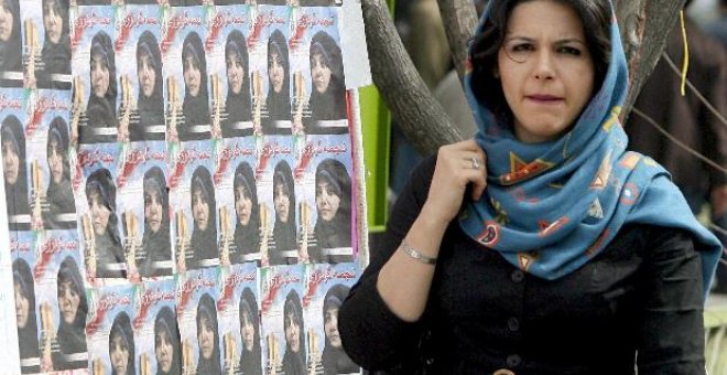 Abren los colegios electorales en los octavos comicios para el Parlamento de Irán