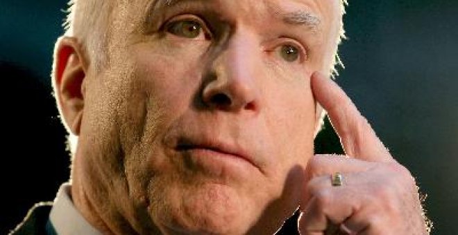 McCain teme que la retirada de Irak conduzca a "genocidio y caos" en la región