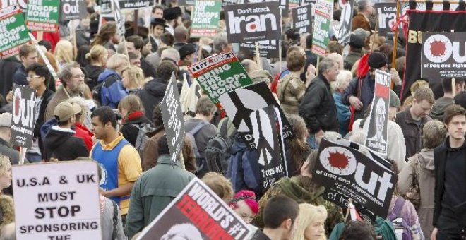 Miles de personas protestan en Londres y Glasgow contra la guerra de Irak