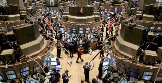 Wall Street abre con una caída del 1,31% tras la compra de Bear Stearns por JP Morgan Chase