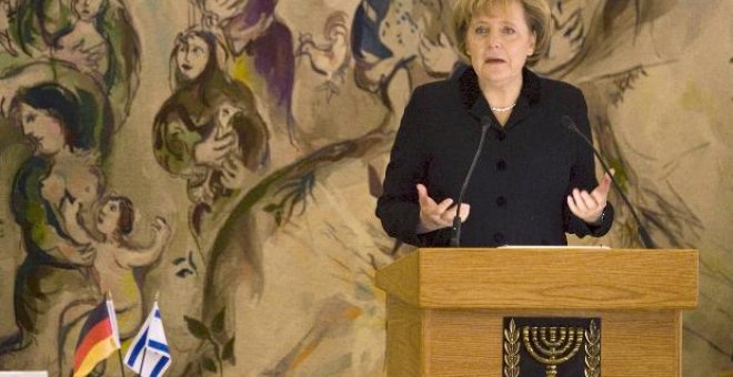 Merkel dice ante el Parlamento israelí que el Holocausto llena a los alemanes de vergüenza