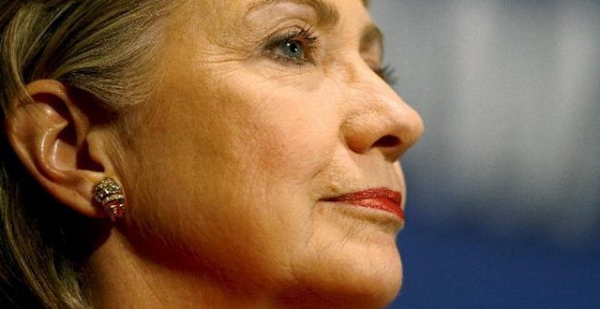 Hillary Clinton ofrece disculpas por exageración en Bosnia