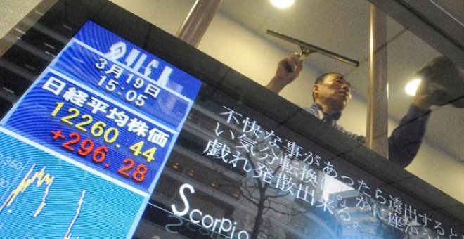 El Nikkei pierde el 0,30 por ciento hasta las 12.706,63 unidades