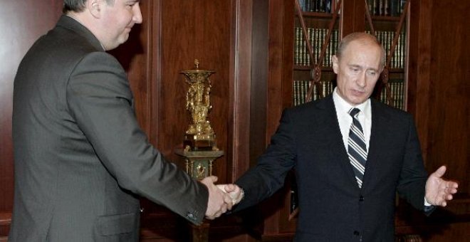 Hoop Scheffer advierte a Putin que no critique a Occidente en la cumbre de la OTAN