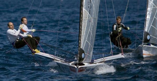 Los regatistas españoles ganan las medallas de oro y plata en Palma