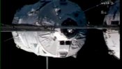 El vehículo espacial europeo Julio Verne se acopla a la Estación Espacial Internacional