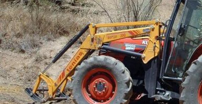 Muere un niño de 5 años atropellado por el tractor que conducía su abuelo en Viveros, Albacete