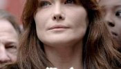 Carla Bruni quiere volver al Reino Unido por amor a Shakespeare