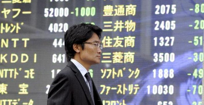 El Nikkei supera los 13.500 puntos ante el aumento de confianza
