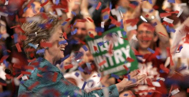 La victoria en Pennsylvania "salvó la vida" a Clinton, según los medios de EEUU