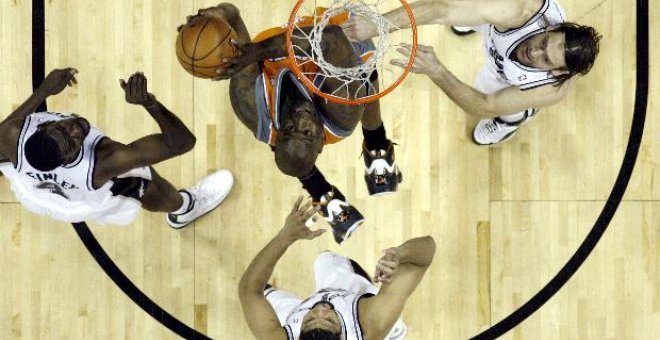 Los Spurs, los Hornets y los Magic protegen la ventaja de campo con un 2-0