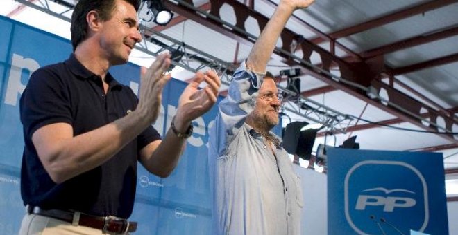 Rajoy declina hablar sobre las primarias y dice que hará "un esfuerzo de integración"