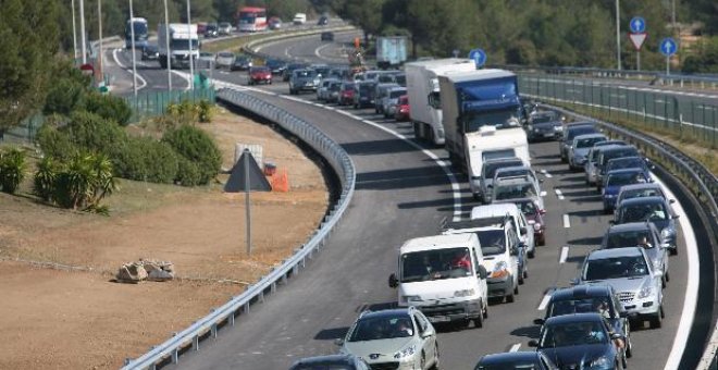 La DGT prevé que se produzcan 6,6 millones de desplazamientos durante el puente de mayo