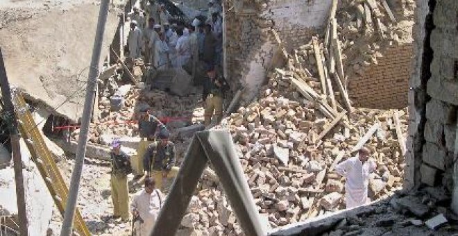 Al menos diez muertos por un ataque suicida en el cinturón tribal paquistaní