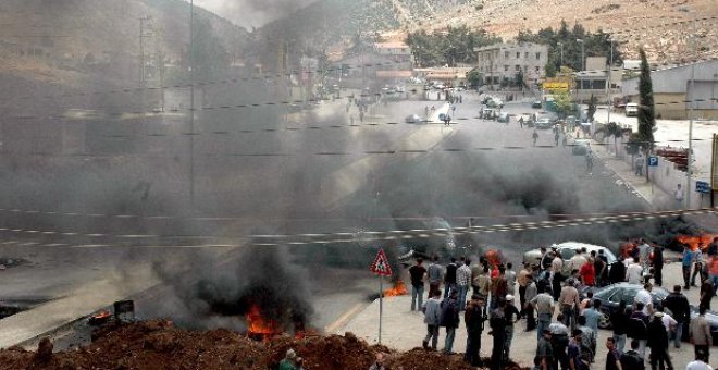 Combates entre partidarios del Gobierno y la oposición se extienden por Beirut