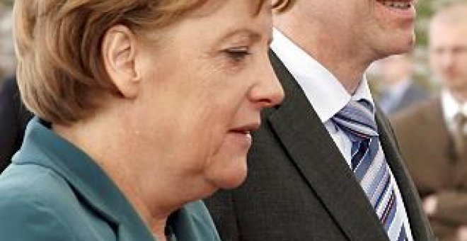 Merkel transmite su apoyo a Rajoy