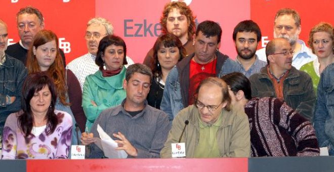 Los militantes de EB piden una "profunda" renovación que afecte a los liderazgos