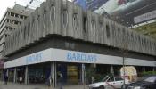 El Barclays reduce su beneficio tras sufrir depreciaciones por 1.261 millones