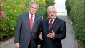 Bush pide a Israel "duros sacrificios y suavizar las restricciones a los palestinos"