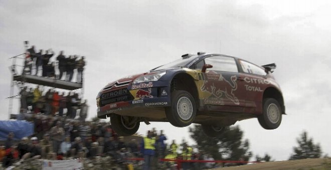 Loeb se impone por la mínima en el rally de Italia-Cerdeña