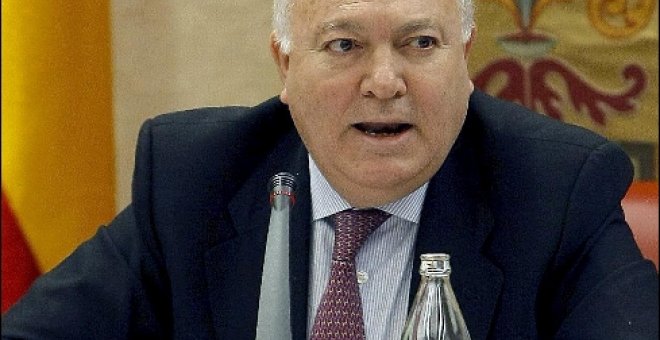 Moratinos pide apoyo al Congreso para enviar 190 militares a Chad y Líbano