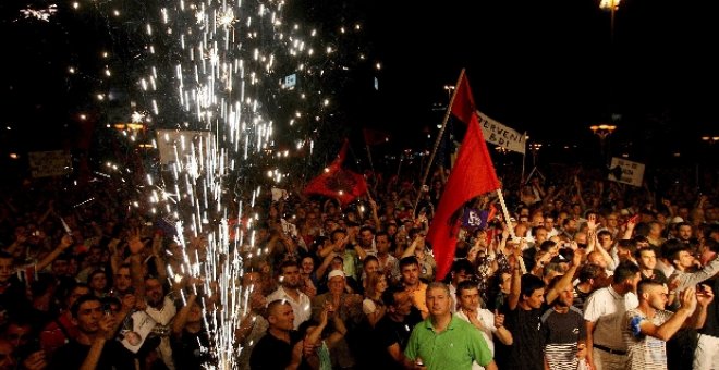 Los albaneses macedonios exigen derechos y advierten de riesgo de desintegración