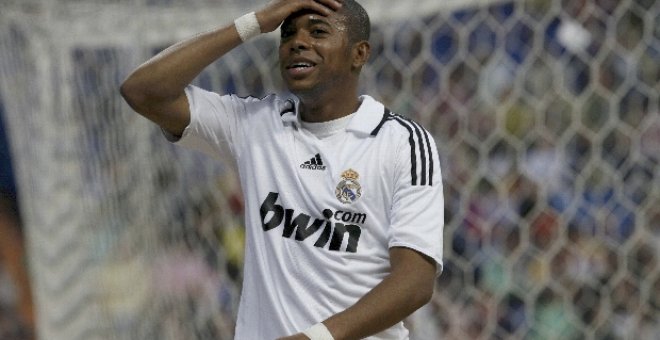 Robinho admite que tiene ofertas para dejar el Real Madrid