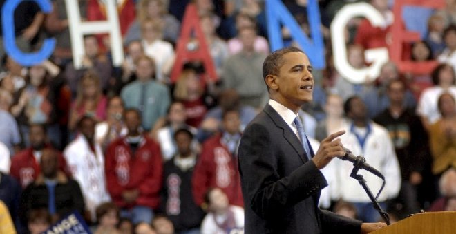 Obama hace historia al ser el primer candidato negro a la Casa Blanca