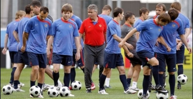 Hiddink tiene miedo al inicio de partido