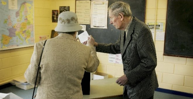 Comenzó el recuento de votos del referéndum irlandés sobre Tratado de Lisboa