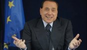 El gabinete de Berlusconi respalda una ley para blindarle judicialmente