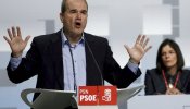 Chaves afirma que España saldrá de la crisis "pronto" pero sin ayuda del PP
