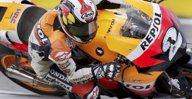 Pedrosa recupera el liderato del mundial, pero se acerca Stoner