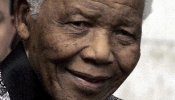 Nelson Mandela, doctor "honoris causa" por la Queen's University de Belfast