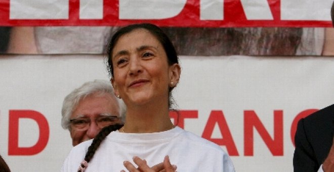 Ingrid Betancourt sale del hospital tras un chequeo satisfactorio