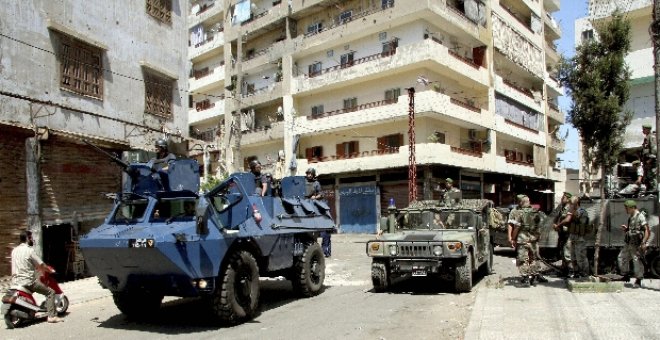 Al menos 15 heridos tras nuevos combates entre la mayoría parlamentaria y la oposición en Trípoli